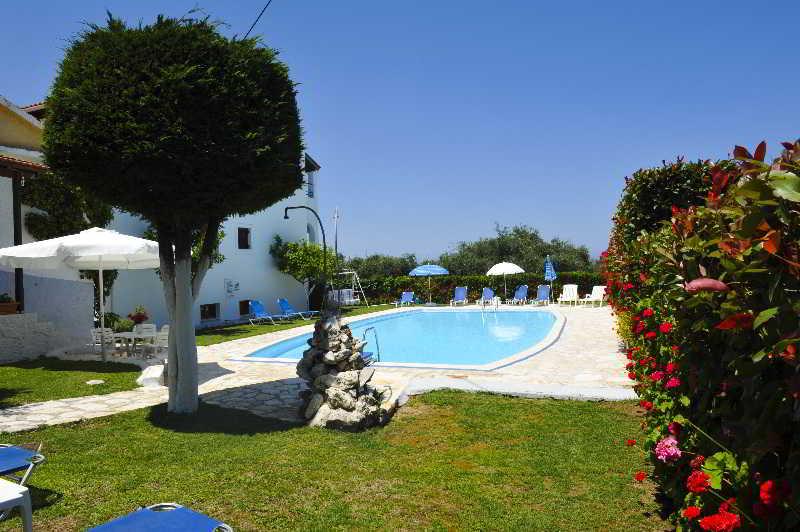 Irene Apartments Acharavi  Dış mekan fotoğraf