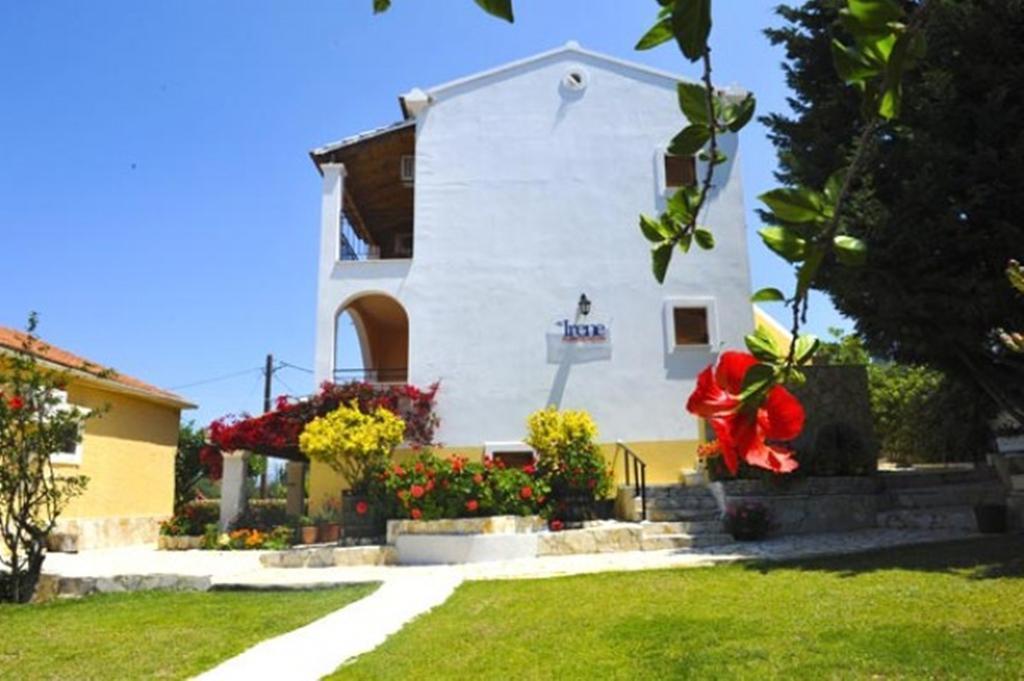 Irene Apartments Acharavi  Dış mekan fotoğraf