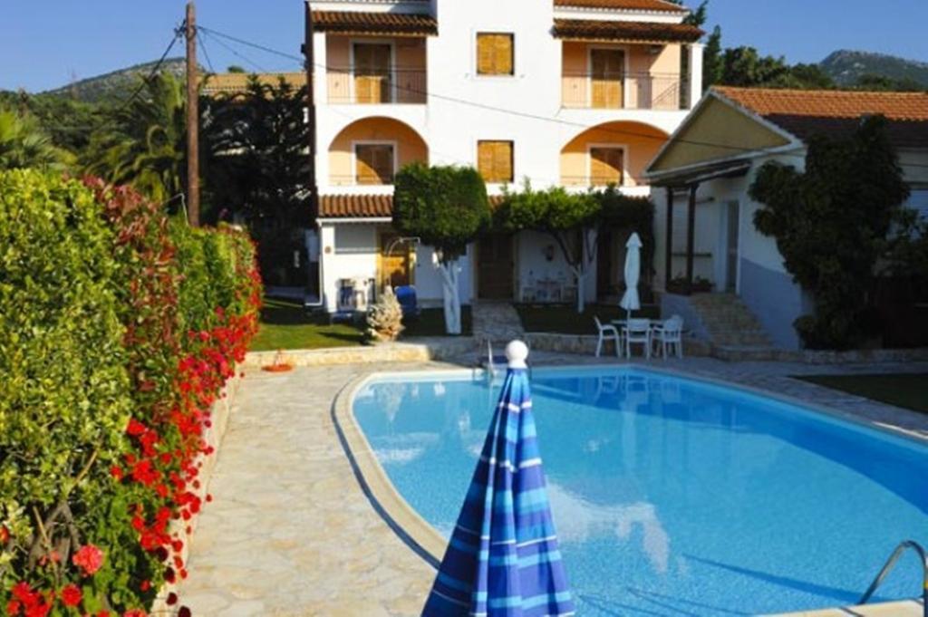 Irene Apartments Acharavi  Dış mekan fotoğraf