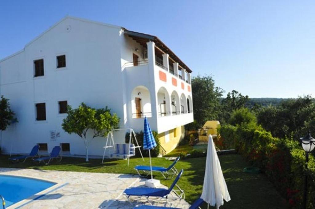 Irene Apartments Acharavi  Dış mekan fotoğraf
